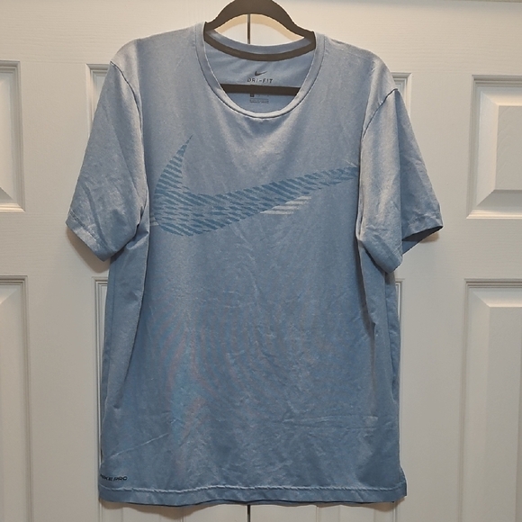 Nike Pro Hyper Dry Men's Heathered Light Blue & White Graphic Tee L EUC - Picture 1 of 4